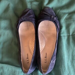L.L. Bean Women's Navy Suede Knot-Detail Ballet Flats